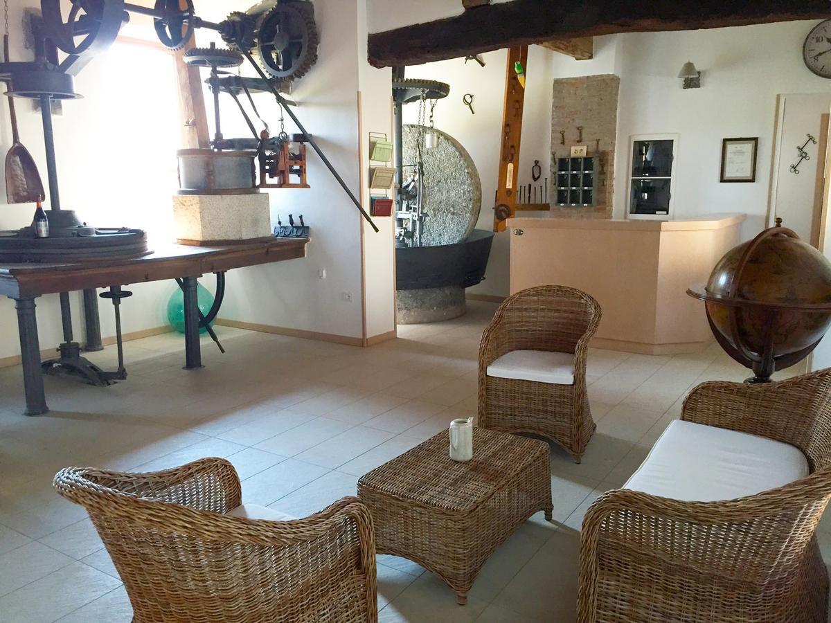 Hotel Il Mulino B&B Vaiano  Экстерьер фото
